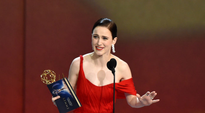 Rachel Brosnahan Offers Some Major Beauty Tips