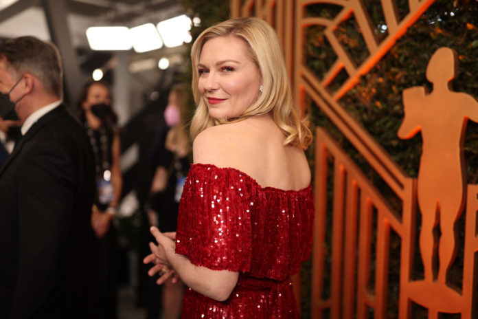 Kirsten Dunst at the 28th Annual Screen Actors Guild Awards.