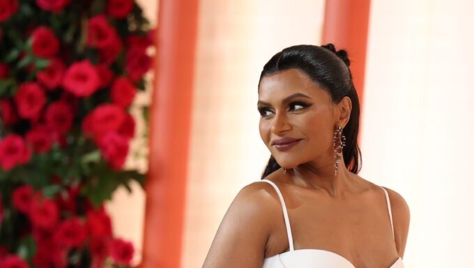 Mindy Kaling at the 95th Annual Academy Awards in March 2023