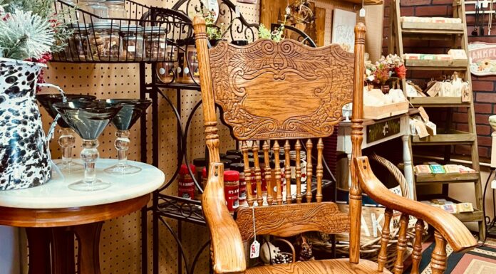 Unexpected Benefits of Thrift Shopping for Home Décor Thrifted furniture